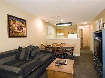 Apartment Marketplace Lodge Whistler